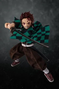 Sentinel Demon Slayer: Kimetsu No Yaiba Tanjiro Kamado 1/6 Scale Action Figure -Figure Model 0ff4e20e0ae146bd9d6fa27cb641c407.jpg