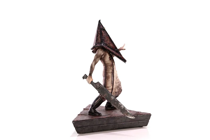First 4 Figures Silent Hill 2 Red Pyramid Thing: Standard Edition Statue 10 First 4 Figures Silent Hill 2 Red Pyramid Thing: Standard Edition Statue - Image 8
