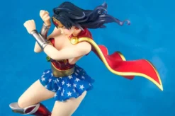 Kotobukiya DC Comics Bishoujo Statue Armored Wonder Woman 2nd Edition -Figure Model 41f4b87f539f42c4b2ddc2835ee9d4b3.jpg