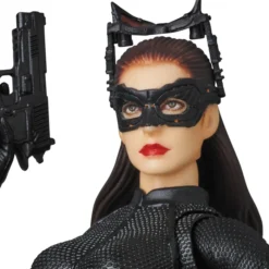 DC COMICS Mafex The Dark Knight Rises Selina Kyle Ver. 2.0 -Figure Model 4c7e19d4e5ef4a6fa75e0e1ea7c3c9bd.jpg