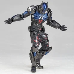 Revoltech Amazing Yamaguchi No. 024: Batman: Arkham Knight Arkham Knight -Figure Model 68ec54270c50432082e61a7ba1cb2493.jpg