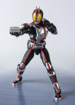 Bandai S.H.Figuarts Kamen Rider Faiz -Figure Model 81dc5d0f3cb2426da05d5daff6805e31.jpg