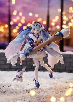Max Factory Figma Snow Miku: Serene Winter Ver.