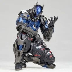 Revoltech Amazing Yamaguchi No. 024: Batman: Arkham Knight Arkham Knight -Figure Model 9fcb3ffea54e4cfb923c54e3a715d7e2.jpg