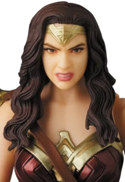 Mafex Wonder Woman -Figure Model a9321fcaa64b4f49a8f77e1a07f92641.jpg