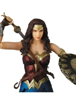 Mafex Wonder Woman -Figure Model af92eb0d36fc4fa5baa118b062a22d69.jpg