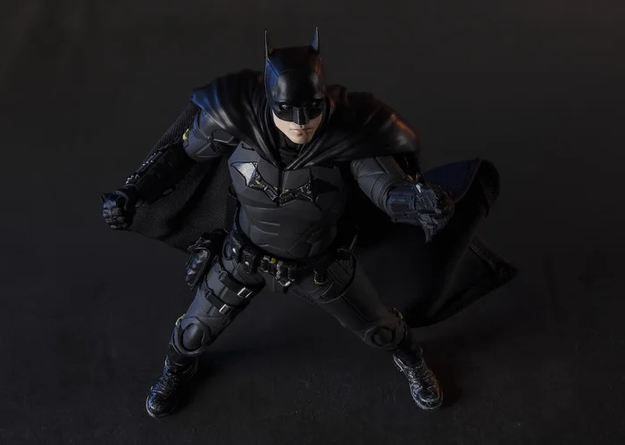 DC COMICS S.H.Figuarts The Batman 8 DC COMICS S.H.Figuarts The Batman - Image 6