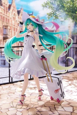 Max Factory Racing Miku 2021: Private Ver. 1/7 Scale Figure