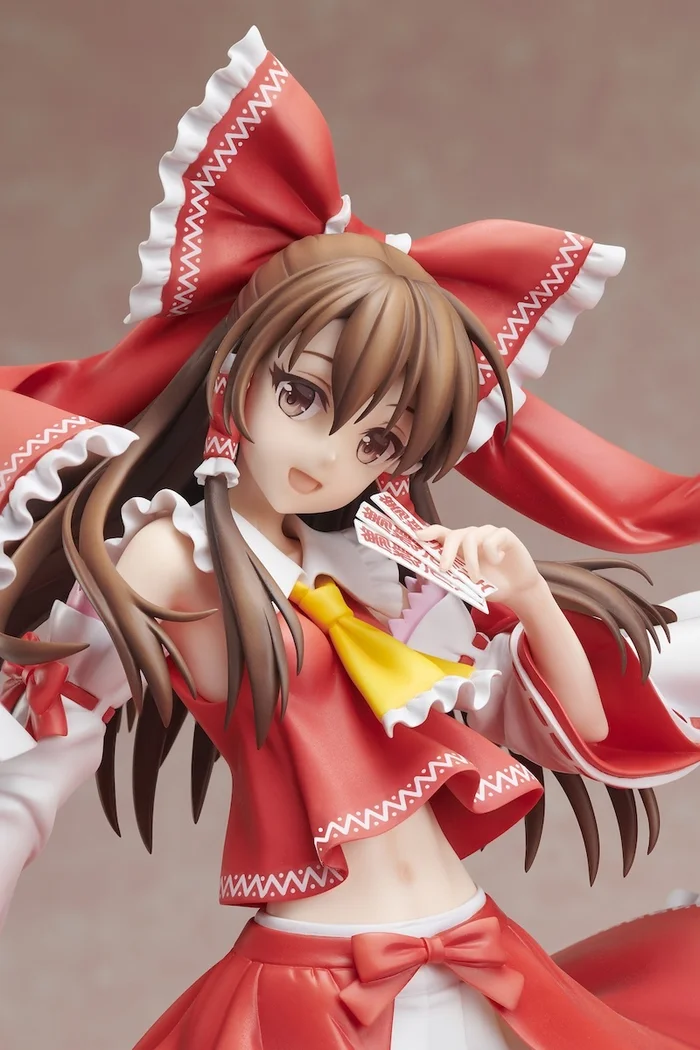 FREEing Touhou Project Reimu Hakurei 1/4 Scale Figure 3 FREEing Touhou Project Reimu Hakurei 1/4 Scale Figure